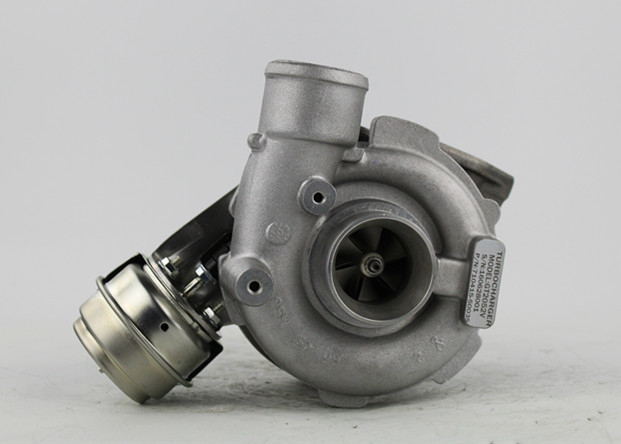 GT2052V turbocompressor 710415-5003S, 710415-0001,710415-0003,77814359,7780199D, 860049   voor BMW met de Motor van M57D E39